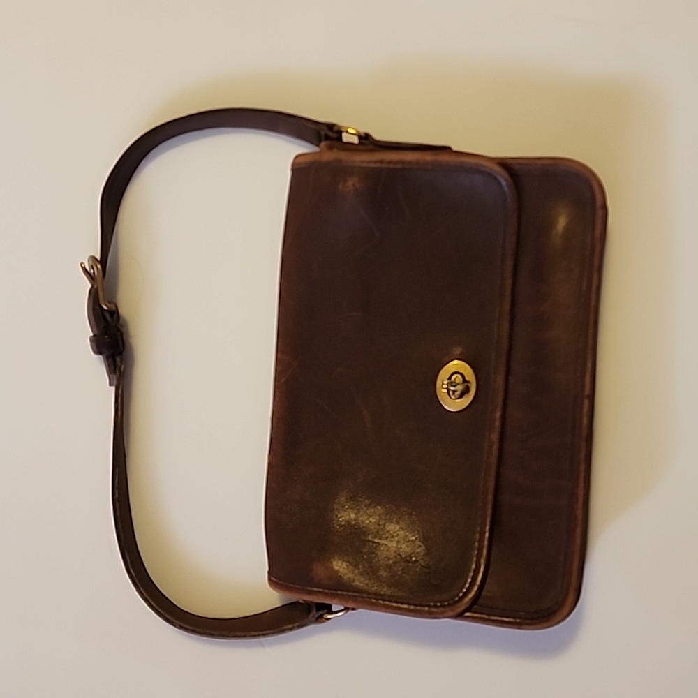 Small Coach bag  9.5 x 6.5